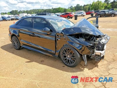 Czwarte zdjęcie samochodu z boku: 2016 AUDI A3 PREMIUM VIN:WAUA7GFF6G1048706 - miniatura