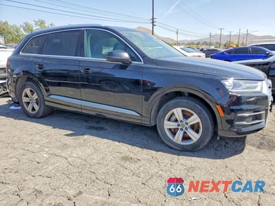 Czwarte zdjęcie samochodu z boku: 2019 AUDI Q7 PREMIUM VIN:WA1AHAF7XKD020639 - miniatura