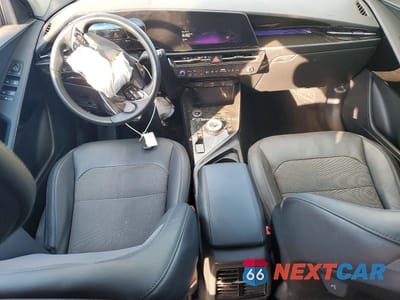 Zdjęcie 8 z 13 samochodu: 2023 KIA NIRO EV WIND VIN:KNDCR3L14P5071451 - miniatura