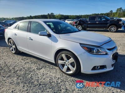 Czwarte zdjęcie samochodu z boku: 2015 CHEVROLET MALIBU LTZ VIN:1G11G5SX3FF141036 - miniatura