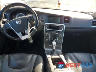 Zdjęcie 8 z 12 samochodu: 2013 VOLVO S60 T5 VIN:YV1612FHXD2193519 - miniatura