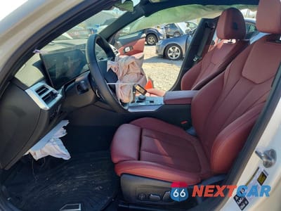 Zdjęcie 7 z 12 samochodu: 2025 BMW 330XI VIN:3MW89CW06S8F23823 - miniatura
