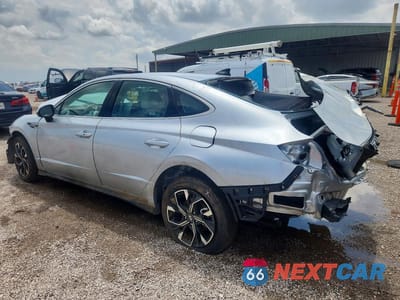 Drugie zdjęcie samochodu z przodu: 2025 HYUNDAI SONATA SEL VIN:KMHL64JA3SA465181 - miniatura