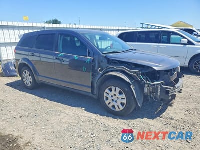 Czwarte zdjęcie samochodu z boku: 2014 DODGE JOURNEY SE VIN:3C4PDCAB0ET262860 - miniatura