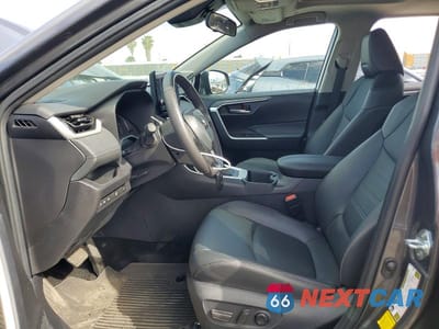 Zdjęcie 7 z 13 samochodu: 2025 TOYOTA RAV4 XLE PREMIUM VIN:2T3C1RFV9SW375112 - miniatura