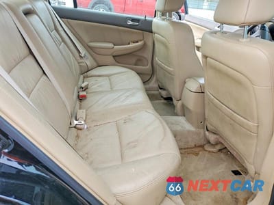 Zdjęcie 10 z 12 samochodu: 2004 HONDA ACCORD EX VIN:1HGCM66544A104046 - miniatura