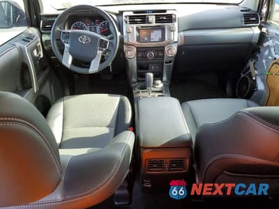 Zdjęcie 8 z 12 samochodu: 2017 TOYOTA 4RUNNER SR5 PREMIUM VIN:JTEBU5JR6H5424154 - miniatura