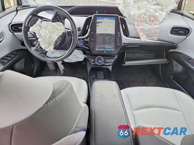 Zdjęcie 8 z 13 samochodu: 2021 TOYOTA PRIUS PRIME LIMITED VIN:JTDKAMFP8M3183377 - miniatura