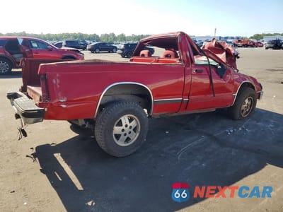 Trzecie zdjęcie samochodu z tyłu: 1992 CHEVROLET S TRUCK S10 VIN:1GCCT14Z7N0118105 - miniatura