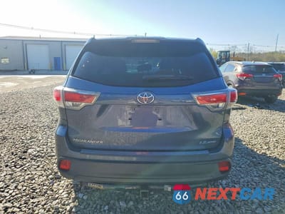 Zdjęcie 6 z 13 samochodu: 2015 TOYOTA HIGHLANDER LE VIN:5TDBKRFH9FS147718 - miniatura