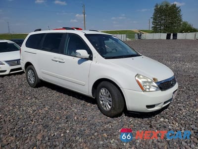 Czwarte zdjęcie samochodu z boku: 2011 KIA SEDONA LX VIN:KNDMG4C7XB6370109 - miniatura