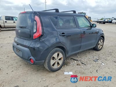Trzecie zdjęcie samochodu z tyłu: 2016 KIA SOUL BASE VIN:KNDJN2A27G7853739 - miniatura