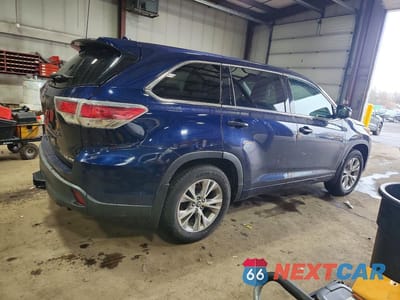 Trzecie zdjęcie samochodu z tyłu: 2016 TOYOTA HIGHLANDER LE PLUS VIN:5TDBKRFH8GS331503 - miniatura