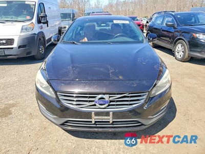 Piąte zdjęcie samochodu w środku: 2015 VOLVO S60 PREMIER+ VIN:YV149MFC6F1317861 - miniatura