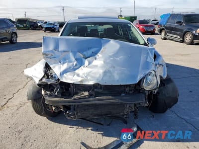 Piąte zdjęcie samochodu w środku: 2005 VOLKSWAGEN NEW JETTA 2.5L OPTION PACKAGE 1 VIN:3VWSF71K55M606931 - miniatura