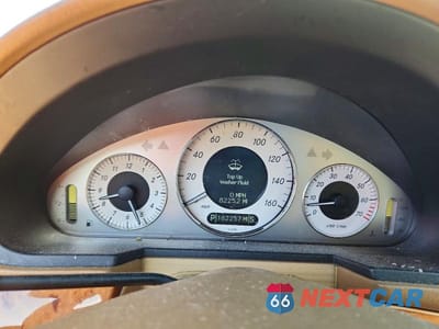 Zdjęcie 9 z 12 samochodu: 2008 MERCEDES-BENZ E 350 VIN:WDBUF56X68B271385 - miniatura