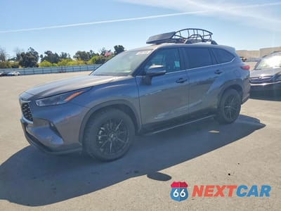 2023 TOYOTA HIGHLANDER LE 5TDKDRAH6PS509734 - główne zdjęcie licytacji z USA - miniatura