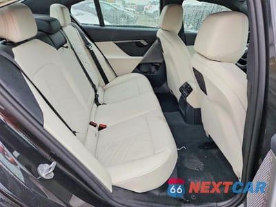 Zdjęcie 10 z 12 samochodu: 2024 BMW 530 I VIN:WBA43FJ01RCS76965 - miniatura