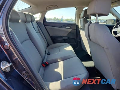 Zdjęcie 10 z 12 samochodu: 2019 HONDA CIVIC LX VIN:2HGFC2F61KH523519 - miniatura
