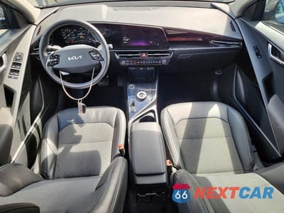 Zdjęcie 8 z 12 samochodu: 2023 KIA NIRO EV WIND VIN:KNDCR3L15P5072771 - miniatura