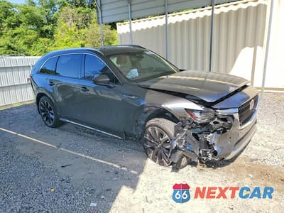 Czwarte zdjęcie samochodu z boku: 2025 MAZDA CX-90 PREMIUM PLUS VIN:JM3KKEHC7S1220626 - miniatura
