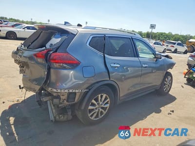 Trzecie zdjęcie samochodu z tyłu: 2018 NISSAN ROGUE SV VIN:KNMAT2MT6JP518960 - miniatura