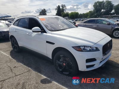 Czwarte zdjęcie samochodu z boku: 2019 JAGUAR F-PACE PREMIUM VIN:SADCJ2FX2KA609733 - miniatura