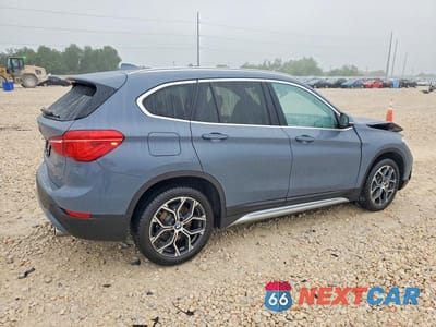 Trzecie zdjęcie samochodu z tyłu: 2021 BMW X1 SDRIVE28I VIN:WBXJG7C00M5U33656 - miniatura