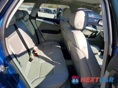 Zdjęcie 10 z 12 samochodu: 2010 AUDI A3 PREMIUM PLUS VIN:WAUKJAFM0AA162094 - miniatura