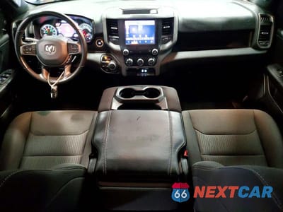 Zdjęcie 8 z 11 samochodu: 2023 RAM 1500 TRADESMAN VIN:1C6RRFGGXPN671201 - miniatura