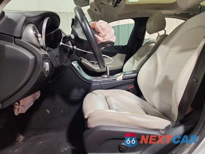 Zdjęcie 7 z 13 samochodu: 2017 MERCEDES-BENZ C 300 4MATIC VIN:55SWF4KB9HU209053 - miniatura