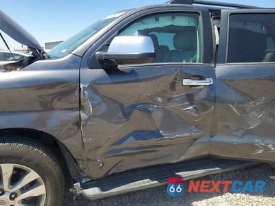 Zdjęcie 7 z 13 samochodu: 2015 TOYOTA SEQUOIA LIMITED VIN:5TDJW5G15FS125712 - miniatura