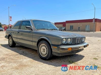 1987 BMW 325 BASE WBAAB5405H9800562 - główne zdjęcie licytacji z USA - miniatura