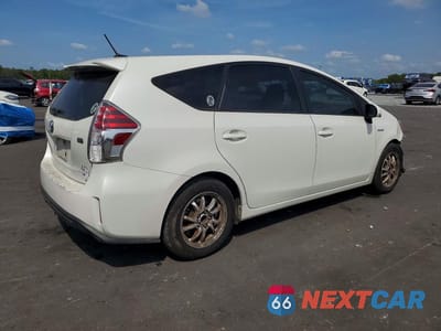 Trzecie zdjęcie samochodu z tyłu: 2016 TOYOTA PRIUS V THREE VIN:JTDZN3EU3GJ052720 - miniatura