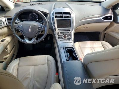 Zdjęcie 8 z 12 samochodu: 2019 LINCOLN MKZ RESERVE I VIN:3LN6L5LU1KR611277 - miniatura