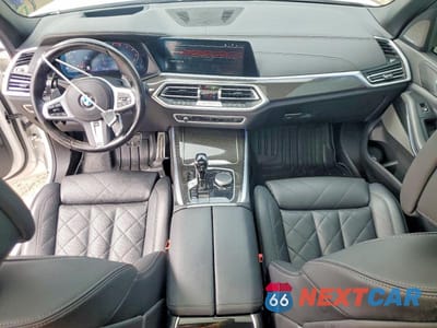Zdjęcie 8 z 12 samochodu: 2023 BMW X5 M50I VIN:5UXJU4C00P9P84132 - miniatura