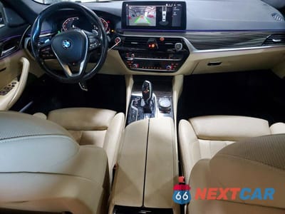 Zdjęcie 8 z 11 samochodu: 2021 BMW 530 XI VIN:WBA13BJ04MWX31746 - miniatura