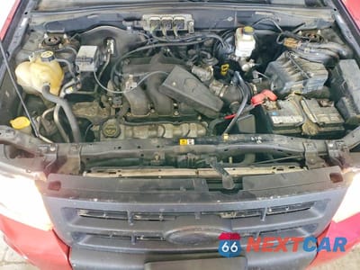 Zdjęcie 12 z 13 samochodu: 2008 FORD ESCAPE LIMITED VIN:1FMCU941X8KE64983 - miniatura