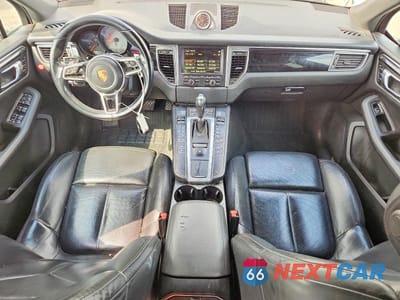 Zdjęcie 8 z 13 samochodu: 2015 PORSCHE MACAN S VIN:WP1AB2A55FLB41558 - miniatura