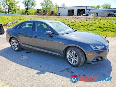 Czwarte zdjęcie samochodu z boku: 2017 AUDI A4 PREMIUM VIN:WAUANAF49HN022502 - miniatura