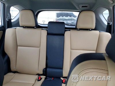 Zdjęcie 10 z 13 samochodu: 2017 TOYOTA RAV4 LIMITED VIN:2T3YFREV1HW376207 - miniatura