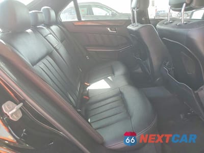 Zdjęcie 10 z 12 samochodu: 2014 MERCEDES-BENZ E 550 4MATIC VIN:WDDHF9BB4EA897528 - miniatura