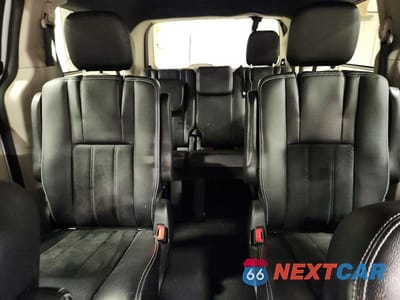Zdjęcie 10 z 14 samochodu: 2014 DODGE GRAND CARAVAN SXT VIN:2C4RDGCG7ER405492 - miniatura