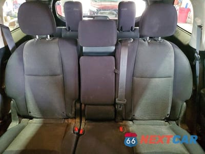 Zdjęcie 10 z 13 samochodu: 2019 NISSAN PATHFINDER S VIN:5N1DR2MM9KC633450 - miniatura