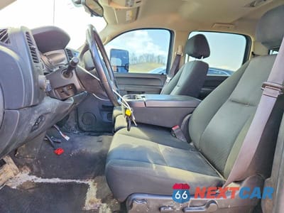 Zdjęcie 7 z 13 samochodu: 2014 GMC SIERRA K2500 SLE VIN:1GT120CG7EF171050 - miniatura