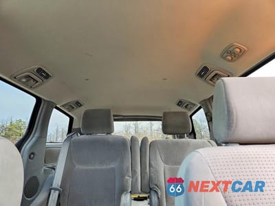 Zdjęcie 10 z 12 samochodu: 2006 TOYOTA SIENNA LE 7 PASSENGER VIN:5TDBA23C86S063098 - miniatura