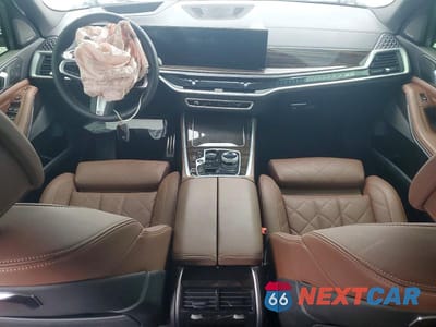 Zdjęcie 8 z 12 samochodu: 2025 BMW X5 SDRIVE 40I VIN:5UX13EU05S9W89050 - miniatura