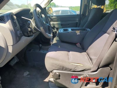 Zdjęcie 7 z 12 samochodu: 2013 CHEVROLET SILVERADO K1500 LS VIN:3GCPKREA7DG203807 - miniatura