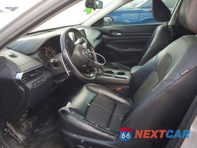 Zdjęcie 7 z 12 samochodu: 2019 NISSAN ALTIMA 2.5 SR VIN:1N4BL4CV0KC198083 - miniatura