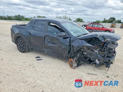 Czwarte zdjęcie samochodu z boku: 2023 HYUNDAI SANTA CRUZ SEL VIN:5NTJBDAEXPH070068 - miniatura
